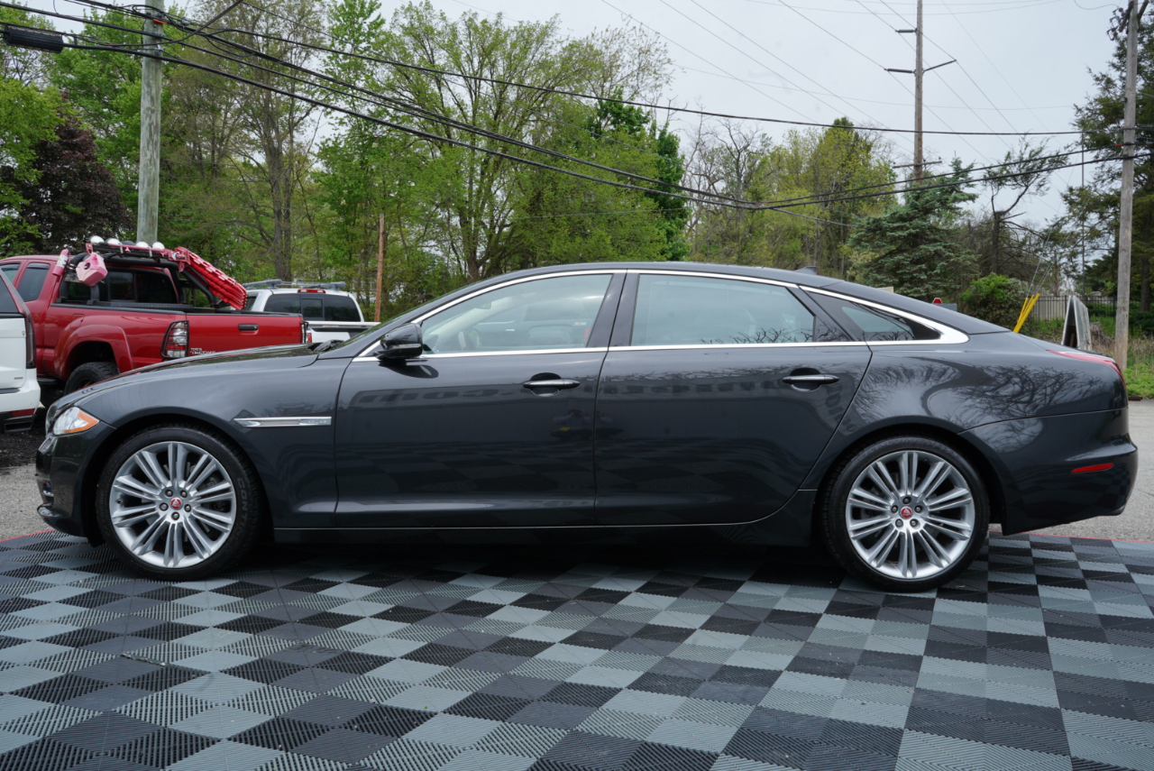 Jaguar XJ 4dr Sdn XJL Portfolio AWD 2015