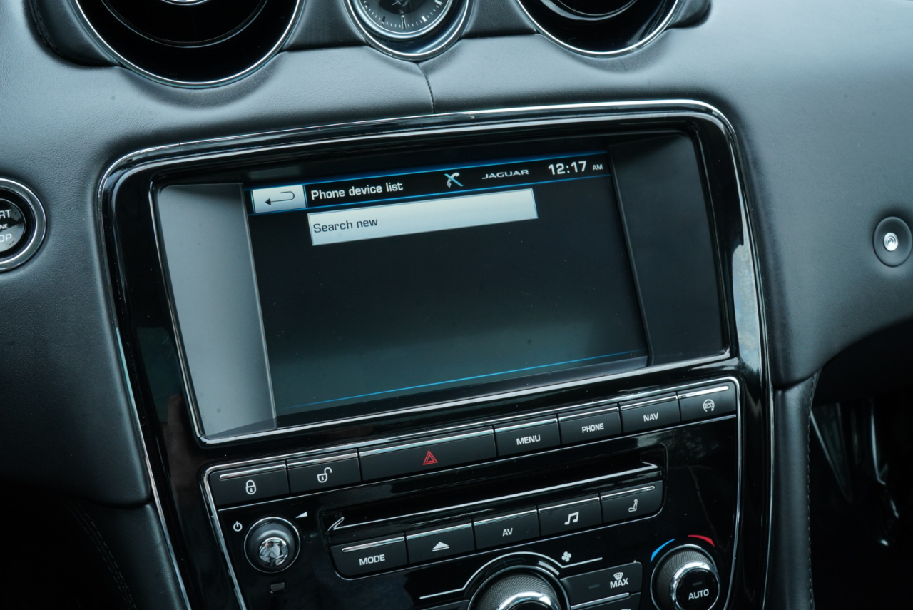 Jaguar XJ 4dr Sdn XJL Portfolio AWD 2015