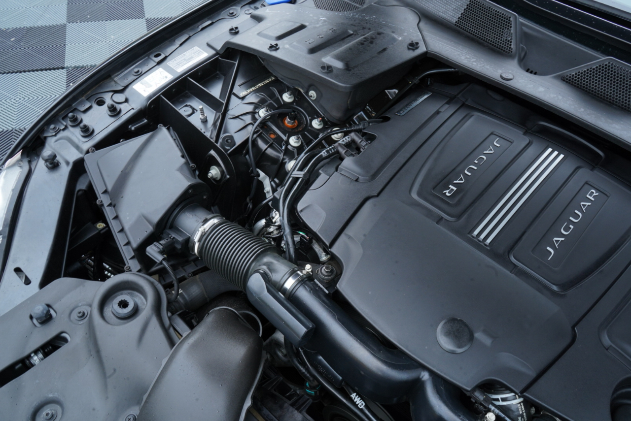 Jaguar XJ 4dr Sdn XJL Portfolio AWD 2015