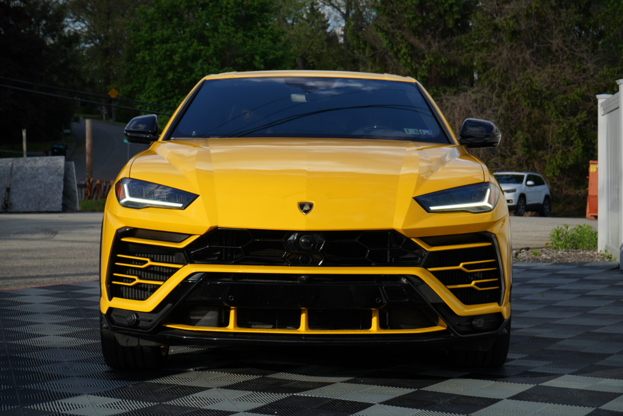 Lamborghini Urus AWD 2020