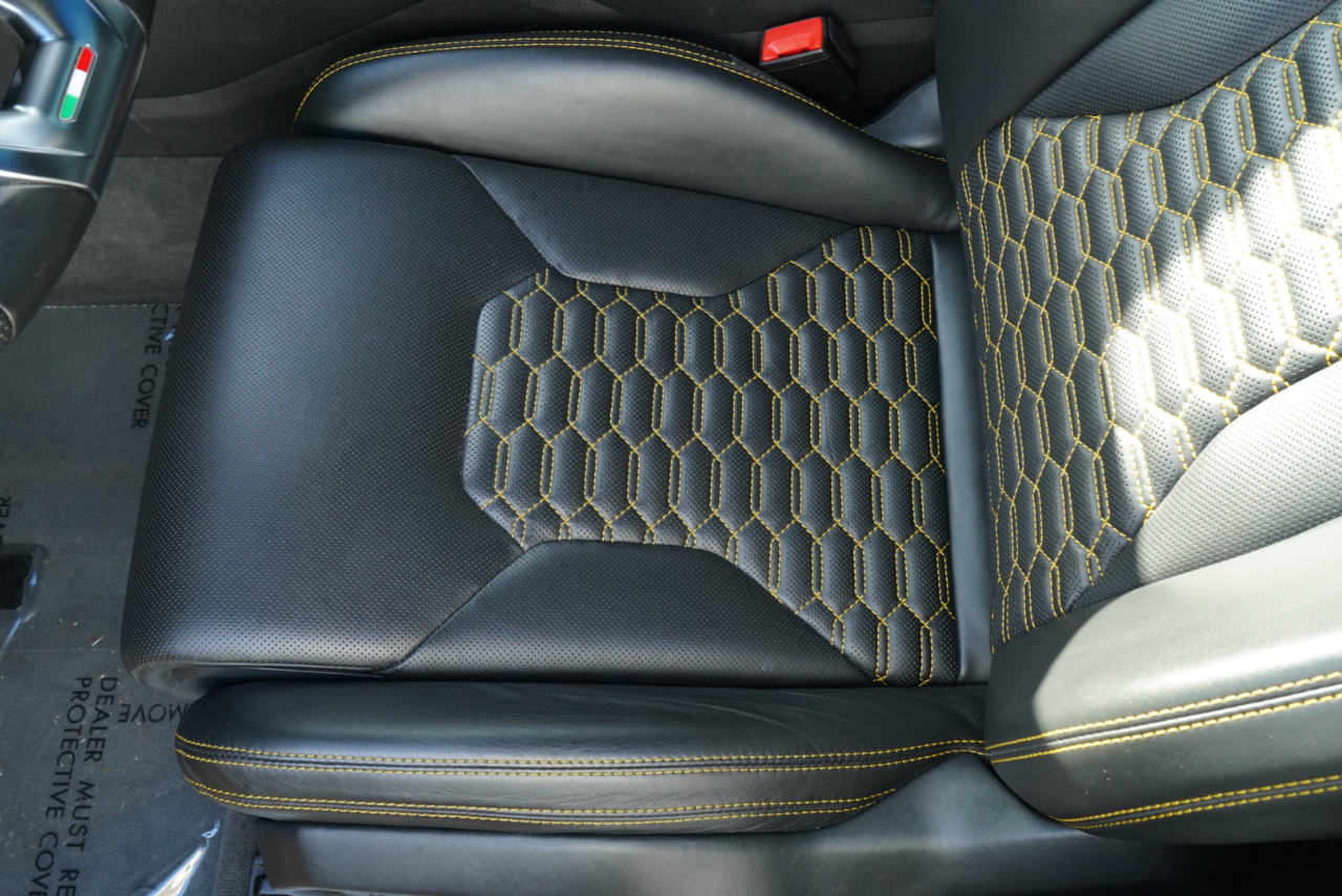 Lamborghini Urus AWD 2020