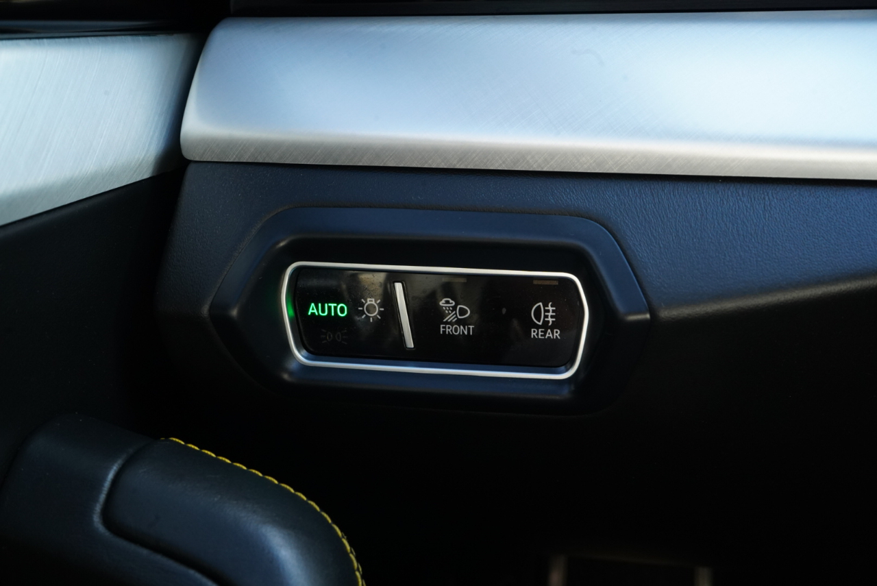 Lamborghini Urus AWD 2020