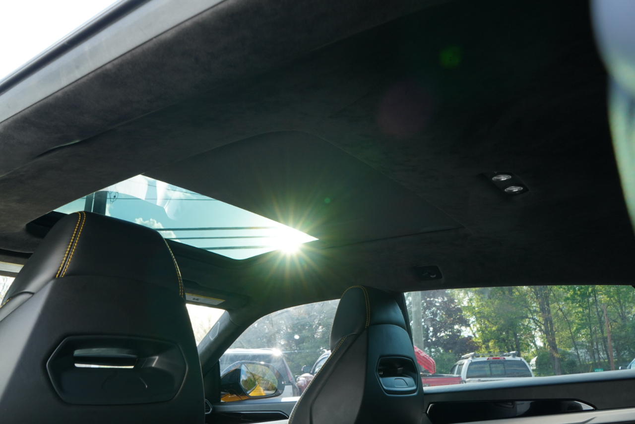 Lamborghini Urus AWD 2020