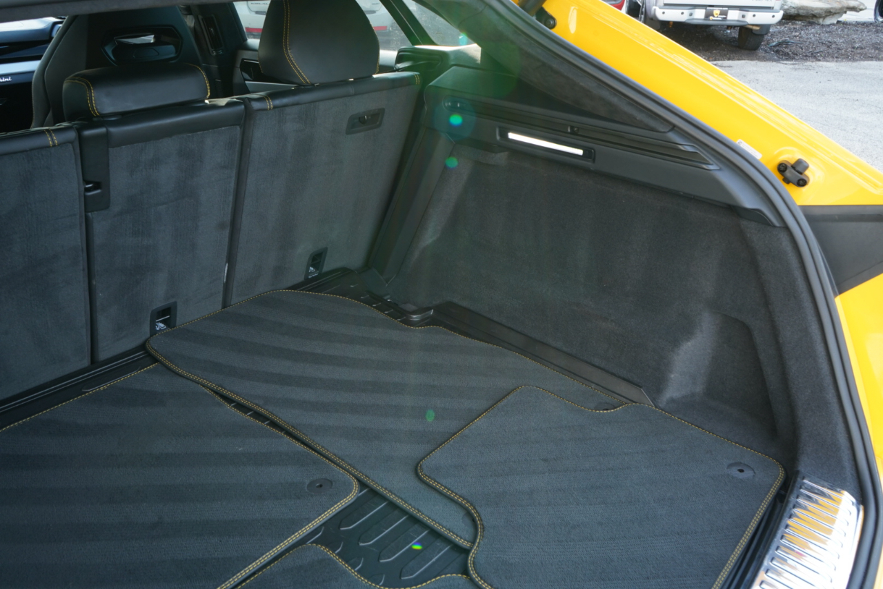 Lamborghini Urus AWD 2020