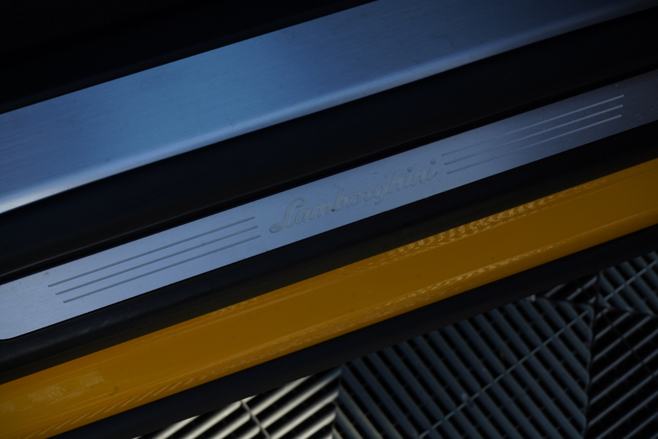 Lamborghini Urus AWD 2020