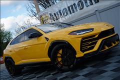 2020 Lamborghini Urus 