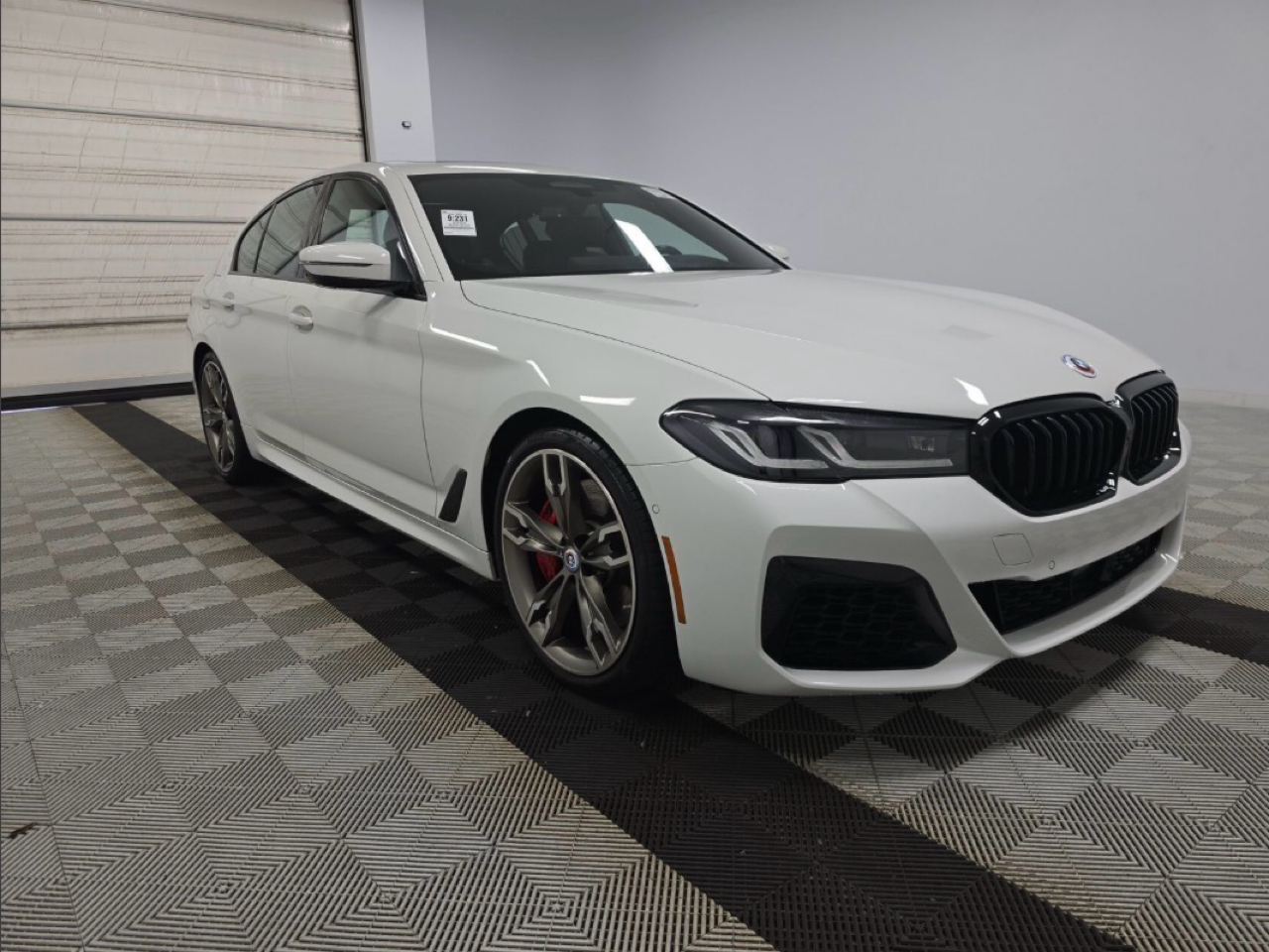 BMW 5 Series M550i xDrive Sedan 2023