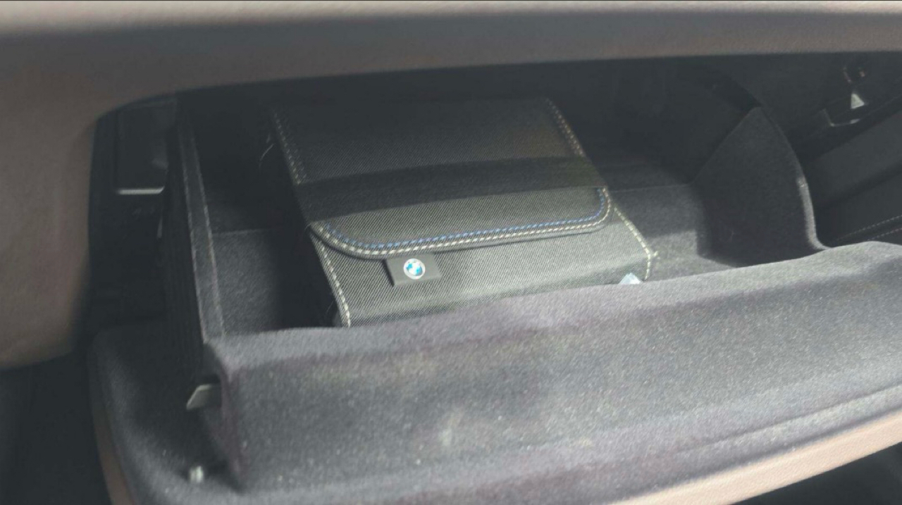 BMW 5 Series M550i xDrive Sedan 2023