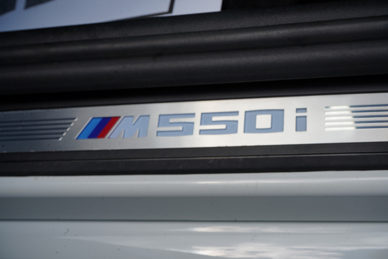 BMW 5 Series M550i xDrive Sedan 2023