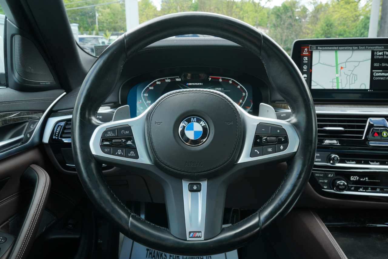 BMW 5 Series M550i xDrive Sedan 2023