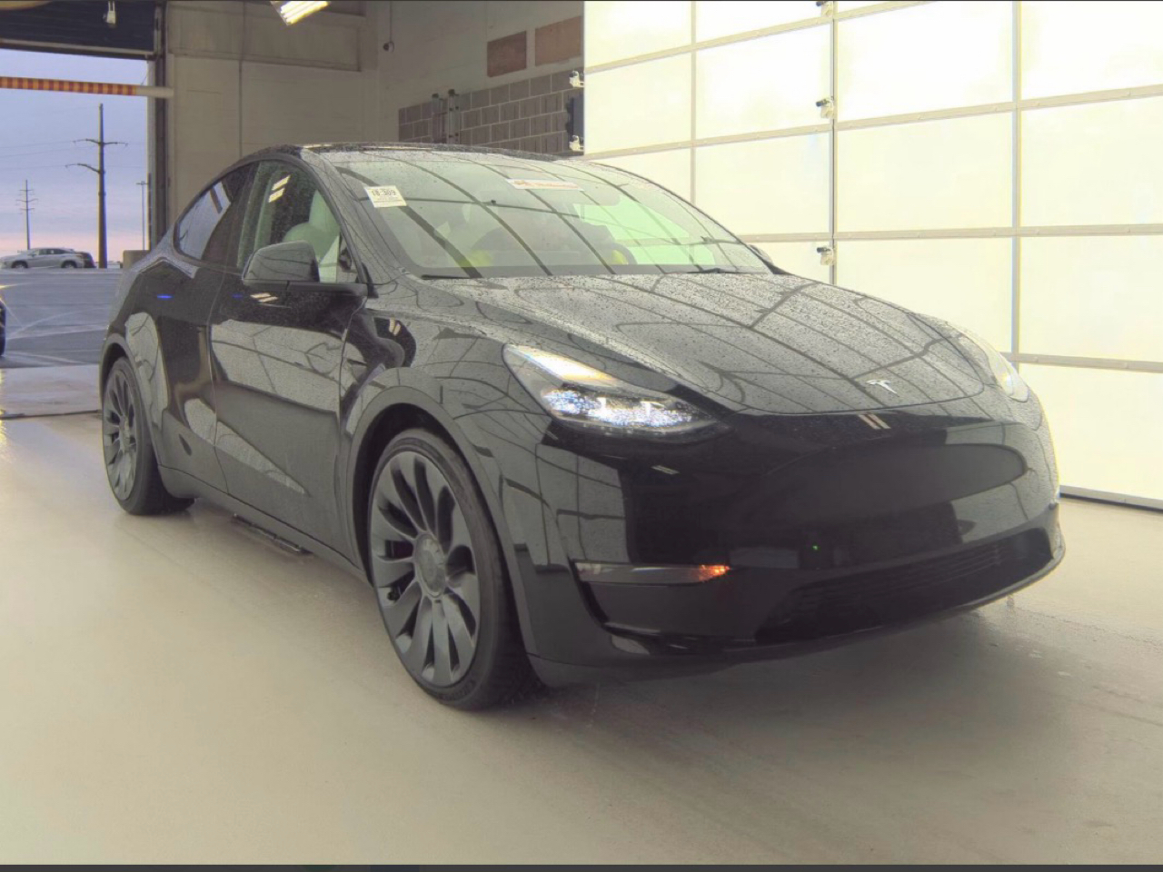 Tesla Model Y Performance AWD 2023