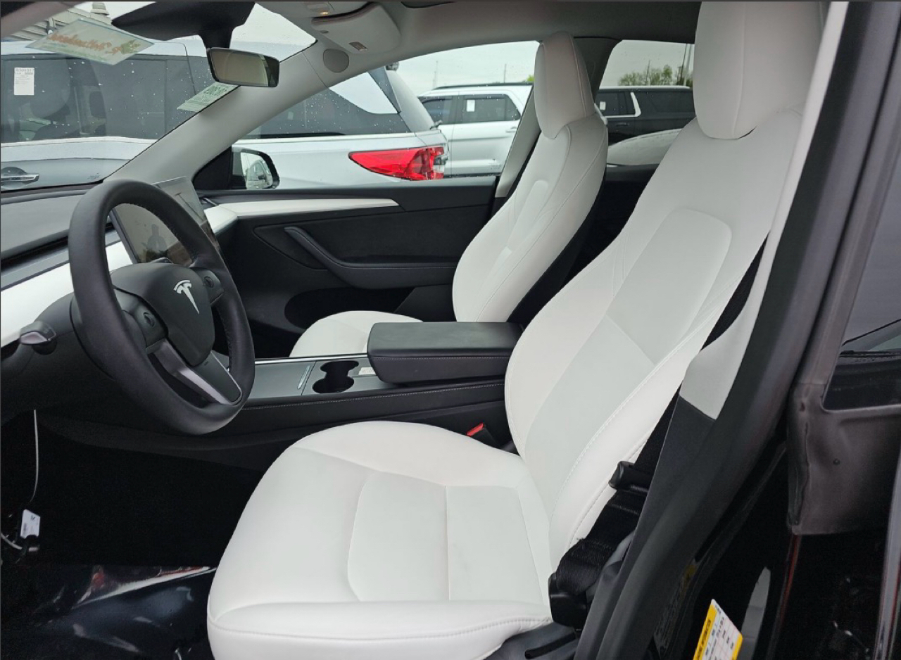 Tesla Model Y Performance AWD 2023