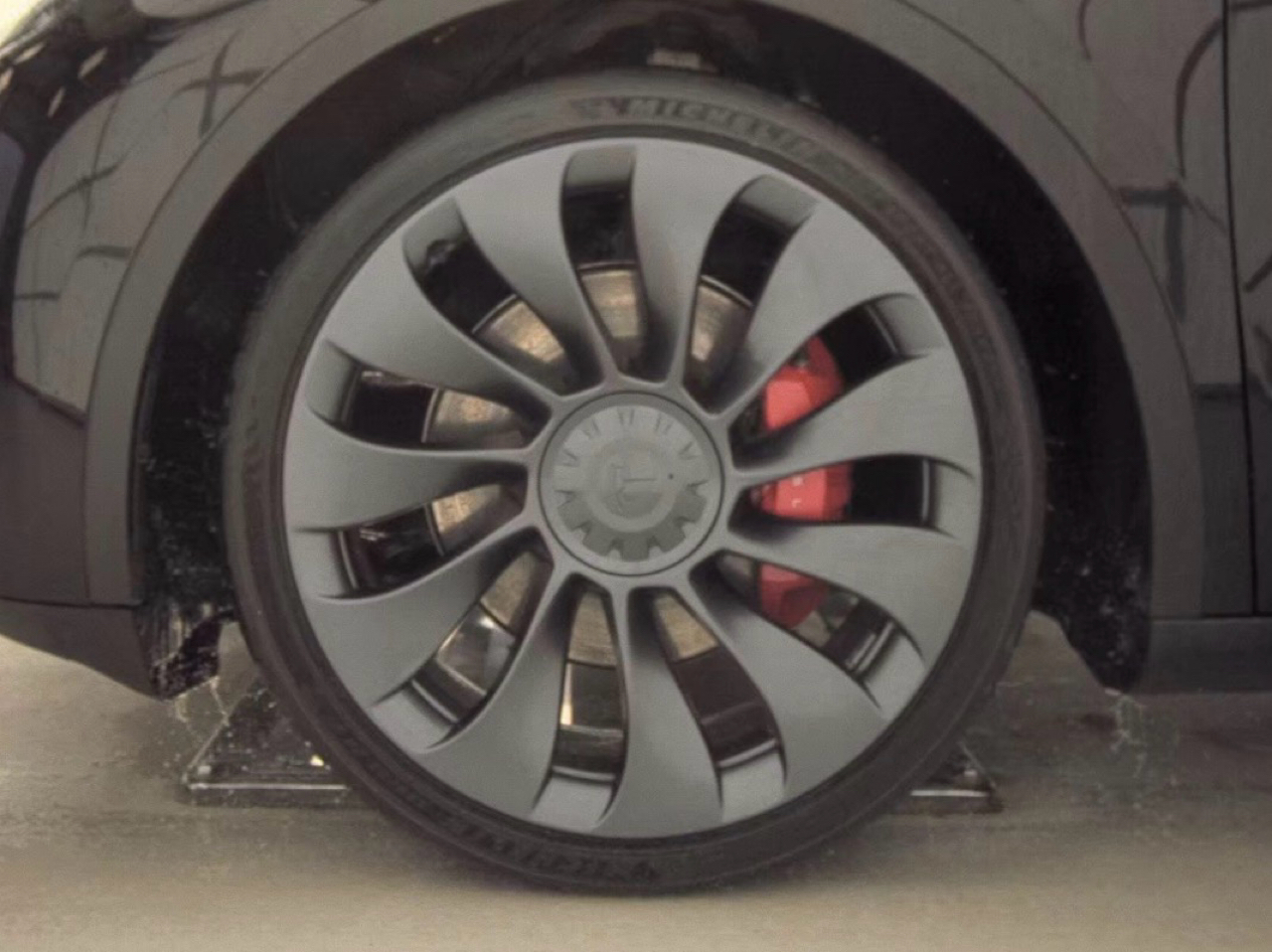 Tesla Model Y Performance AWD 2023