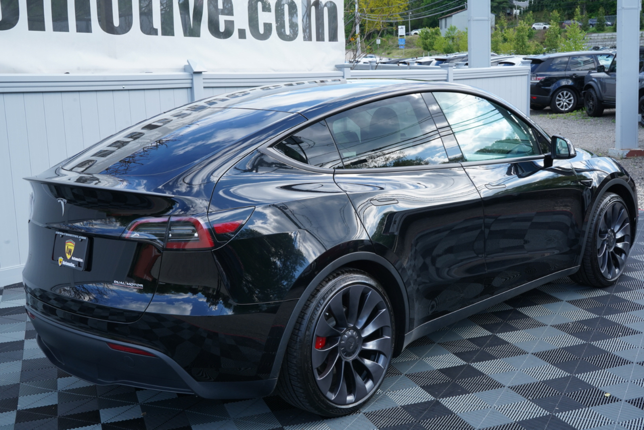 Tesla Model Y Performance AWD 2023