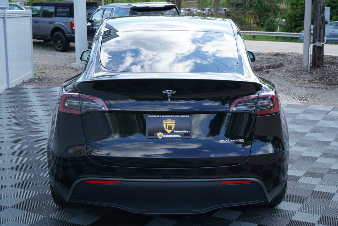 Tesla Model Y Performance AWD 2023
