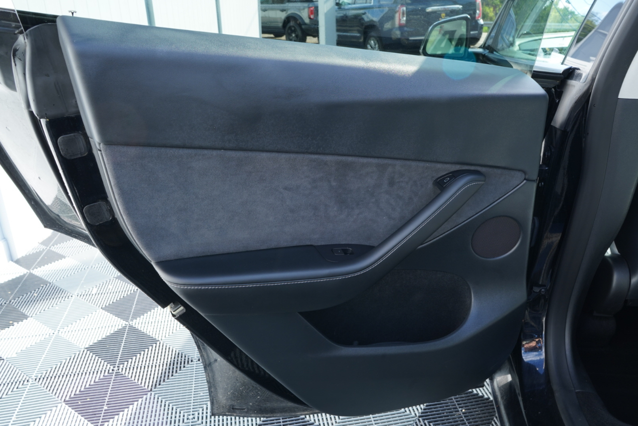 Tesla Model Y Performance AWD 2023
