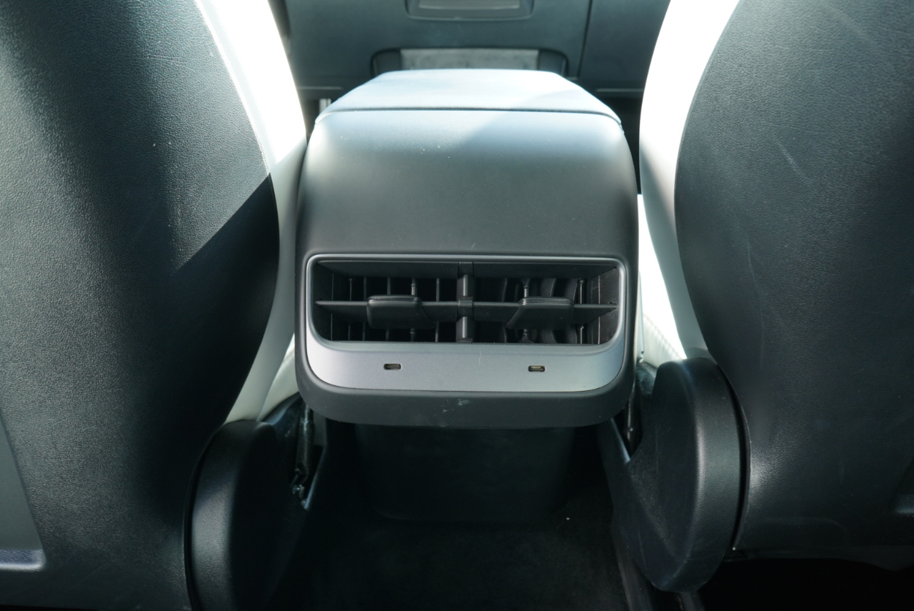 Tesla Model Y Performance AWD 2023
