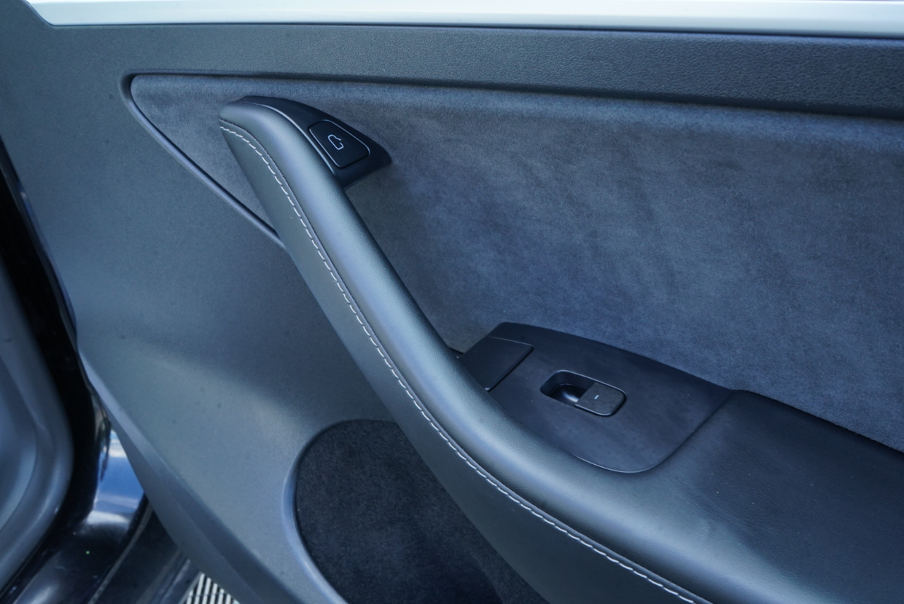 Tesla Model Y Performance AWD 2023