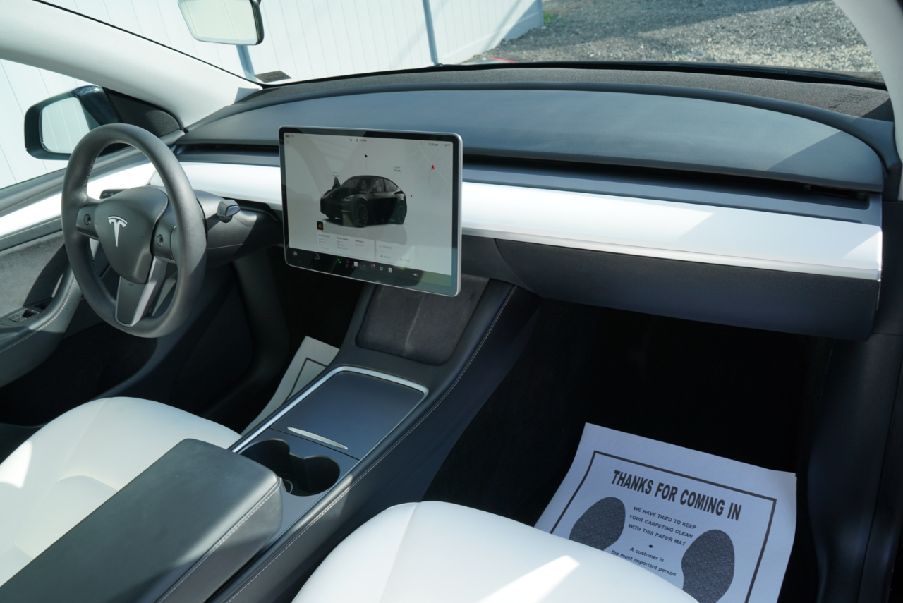 Tesla Model Y Performance AWD 2023