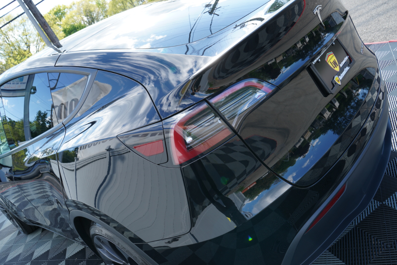 Tesla Model Y Performance AWD 2023