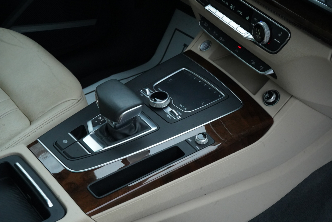 Audi Q5 2.0 TFSI Tech Premium Plus 2018
