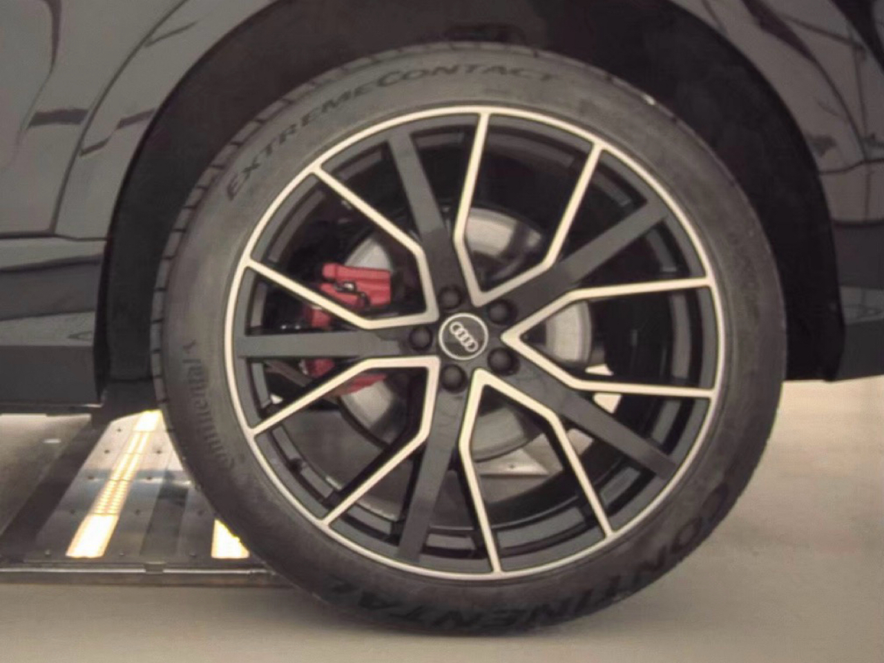 Audi Q8 Premium Plus 55 TFSI quattro 2021