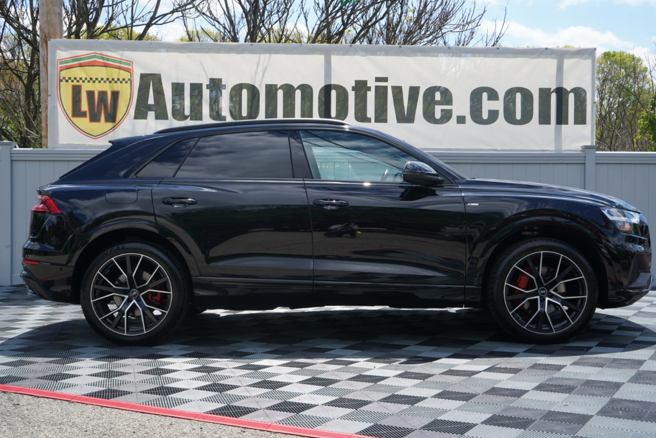 Audi Q8 Premium Plus 55 TFSI quattro 2021