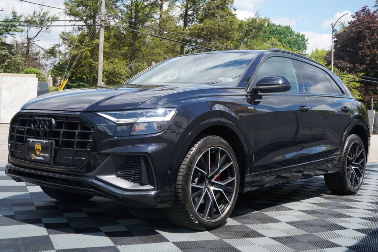 Audi Q8 Premium Plus 55 TFSI quattro 2021