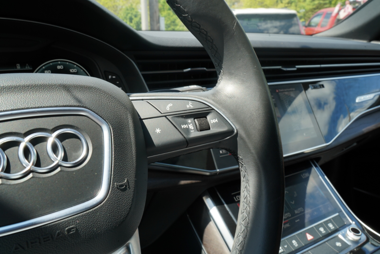 Audi Q8 Premium Plus 55 TFSI quattro 2021