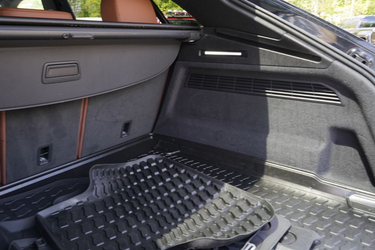 Audi Q8 Premium Plus 55 TFSI quattro 2021