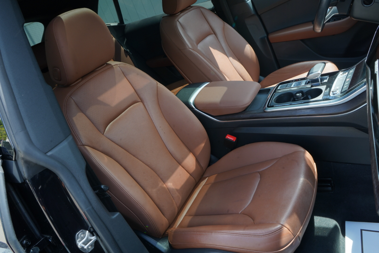 Audi Q8 Premium Plus 55 TFSI quattro 2021