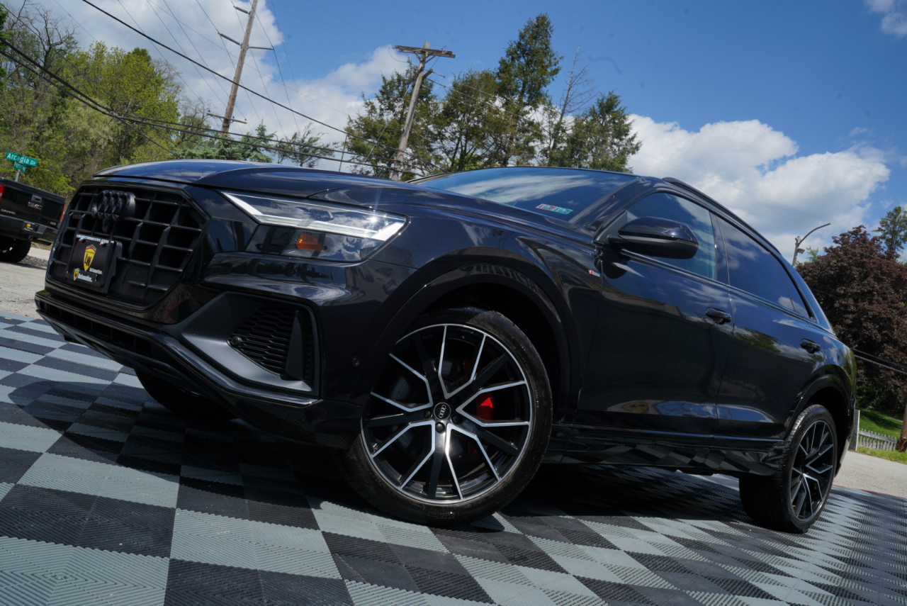 Audi Q8 Premium Plus 55 TFSI quattro 2021