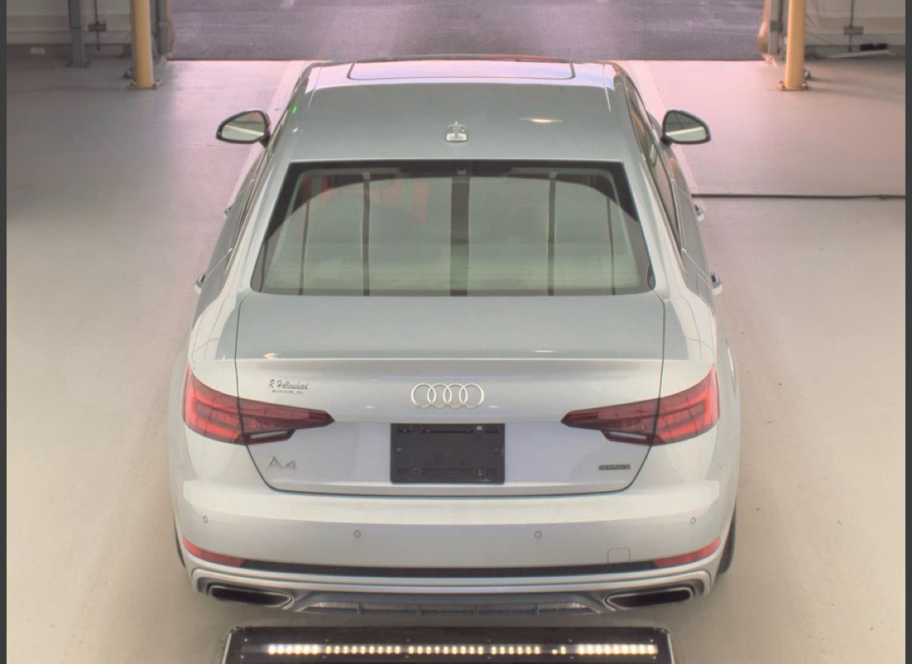 Audi A4 Premium Plus 45 TFSI quattro 2019