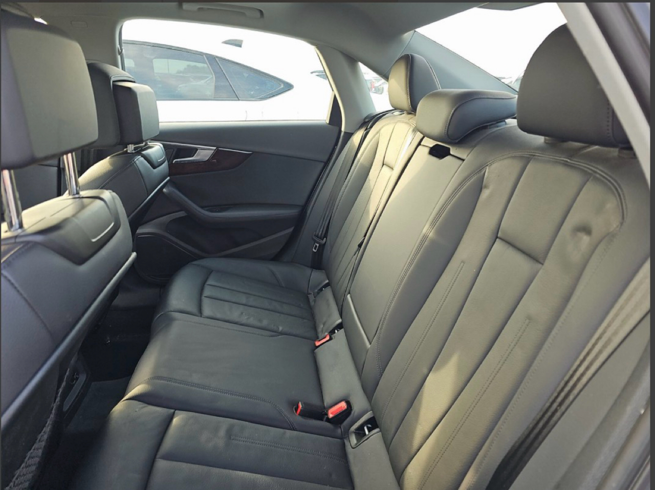 Audi A4 Premium Plus 45 TFSI quattro 2019