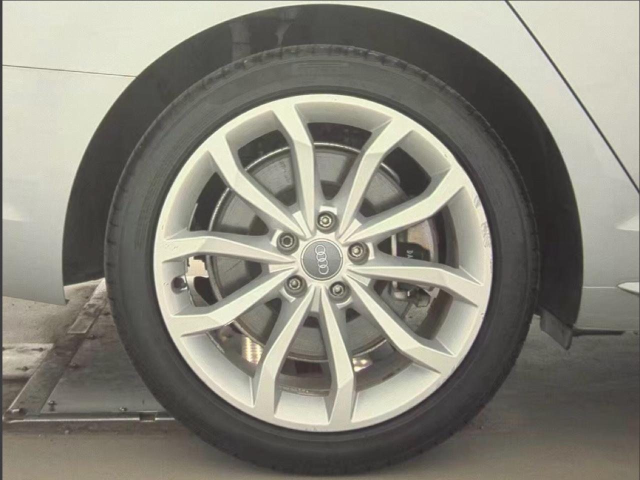 Audi A4 Premium Plus 45 TFSI quattro 2019