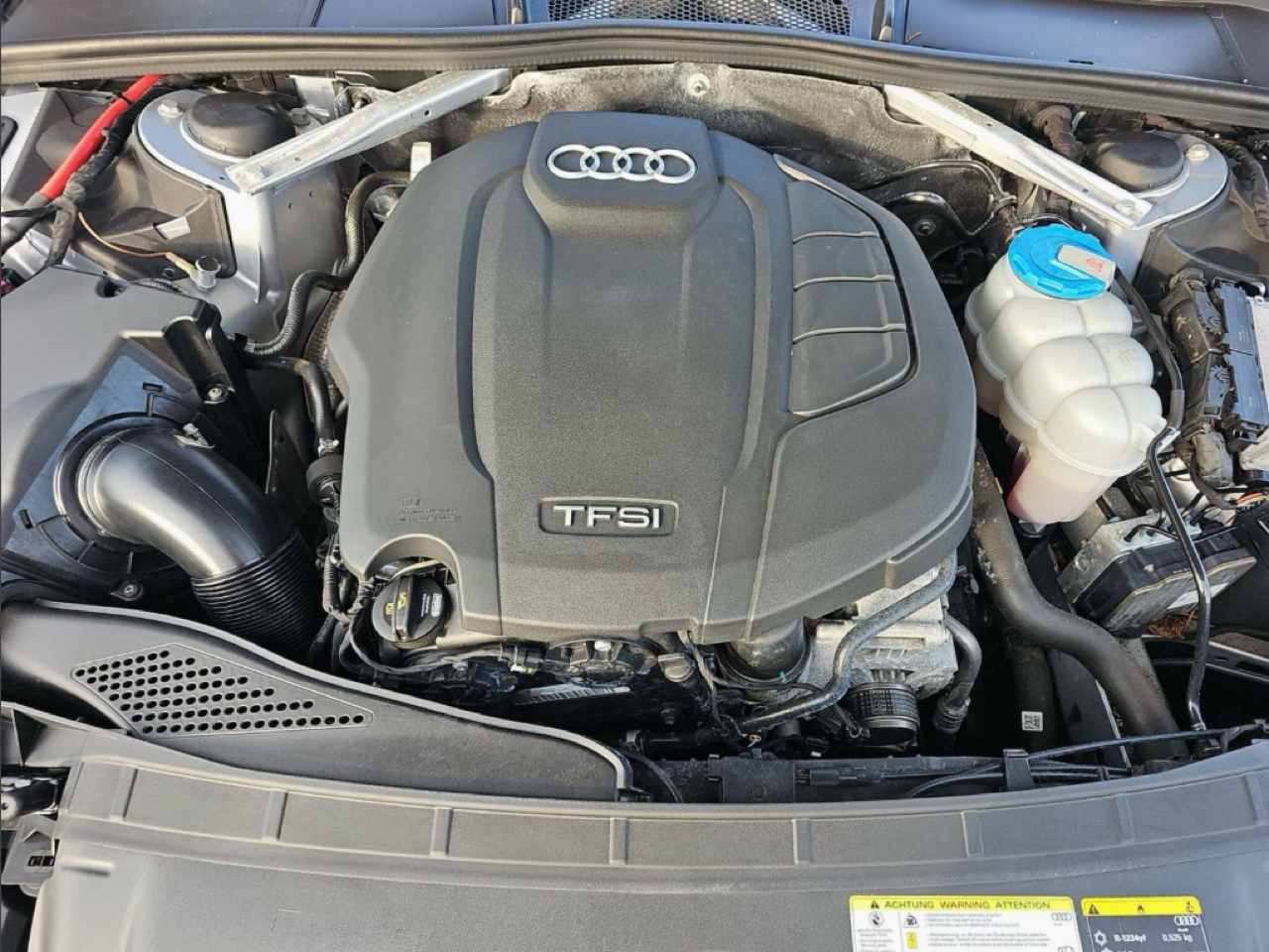 Audi A4 Premium Plus 45 TFSI quattro 2019