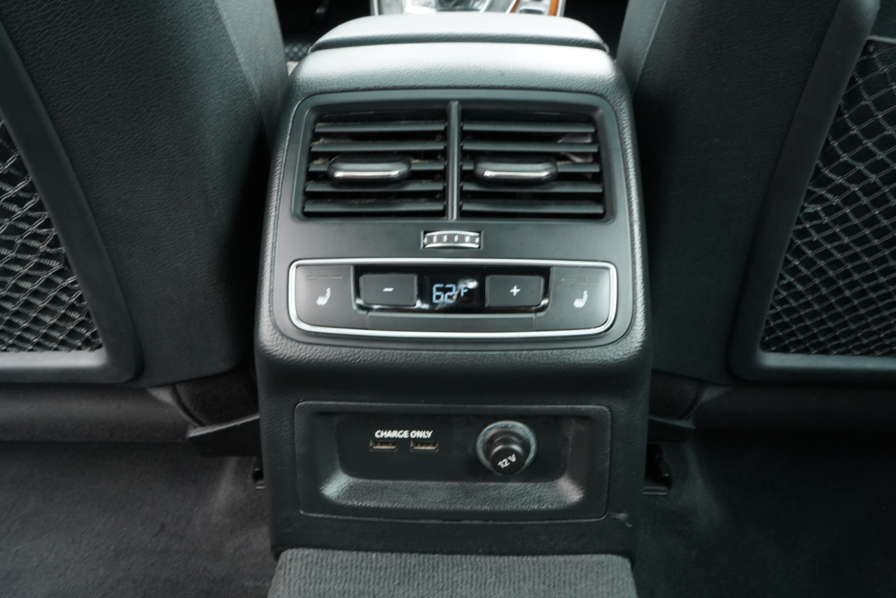 Audi A4 Premium Plus 45 TFSI quattro 2019