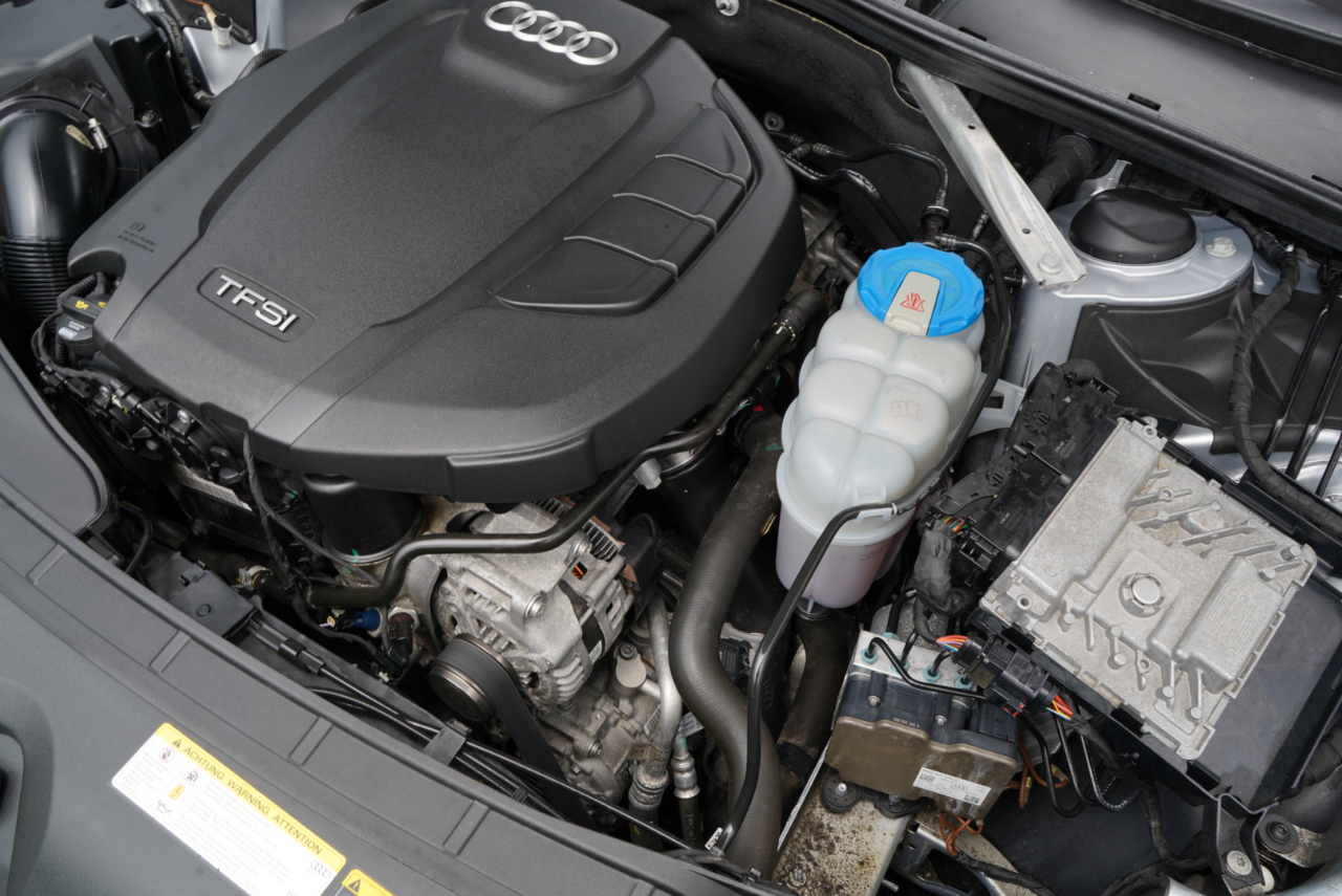 Audi A4 Premium Plus 45 TFSI quattro 2019