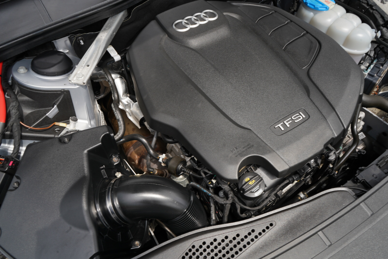 Audi A4 Premium Plus 45 TFSI quattro 2019