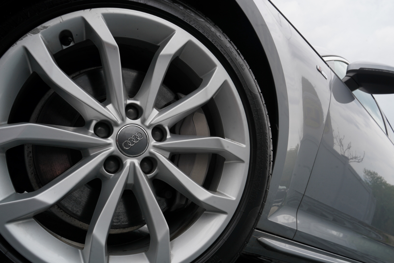 Audi A4 Premium Plus 45 TFSI quattro 2019