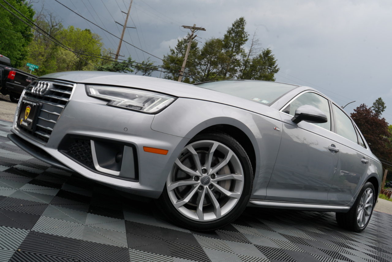 Audi A4 Premium Plus 45 TFSI quattro 2019