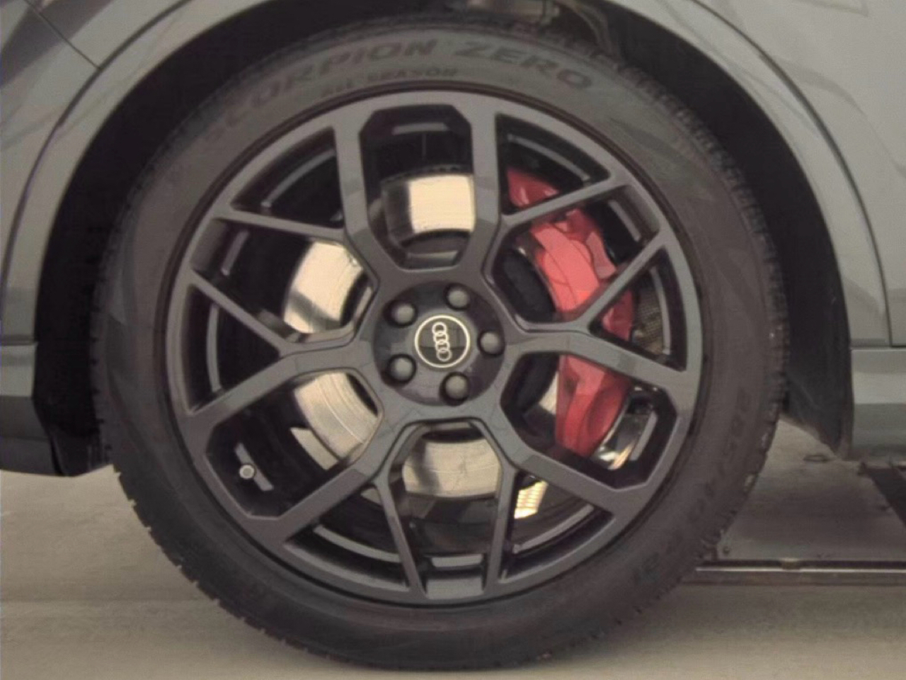 Audi SQ7 Premium Plus 4.0 TFSI quattro 2025