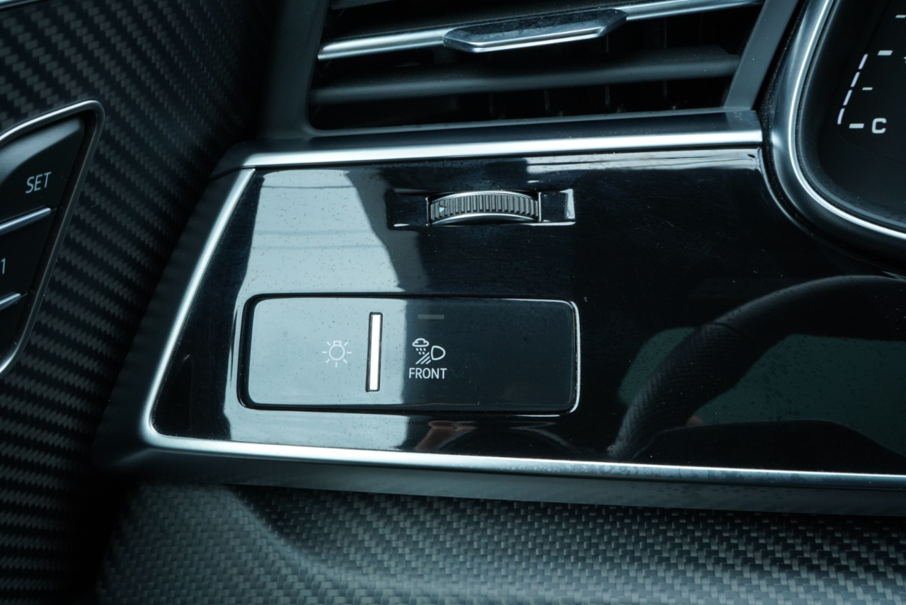 Audi SQ7 Premium Plus 4.0 TFSI quattro 2025