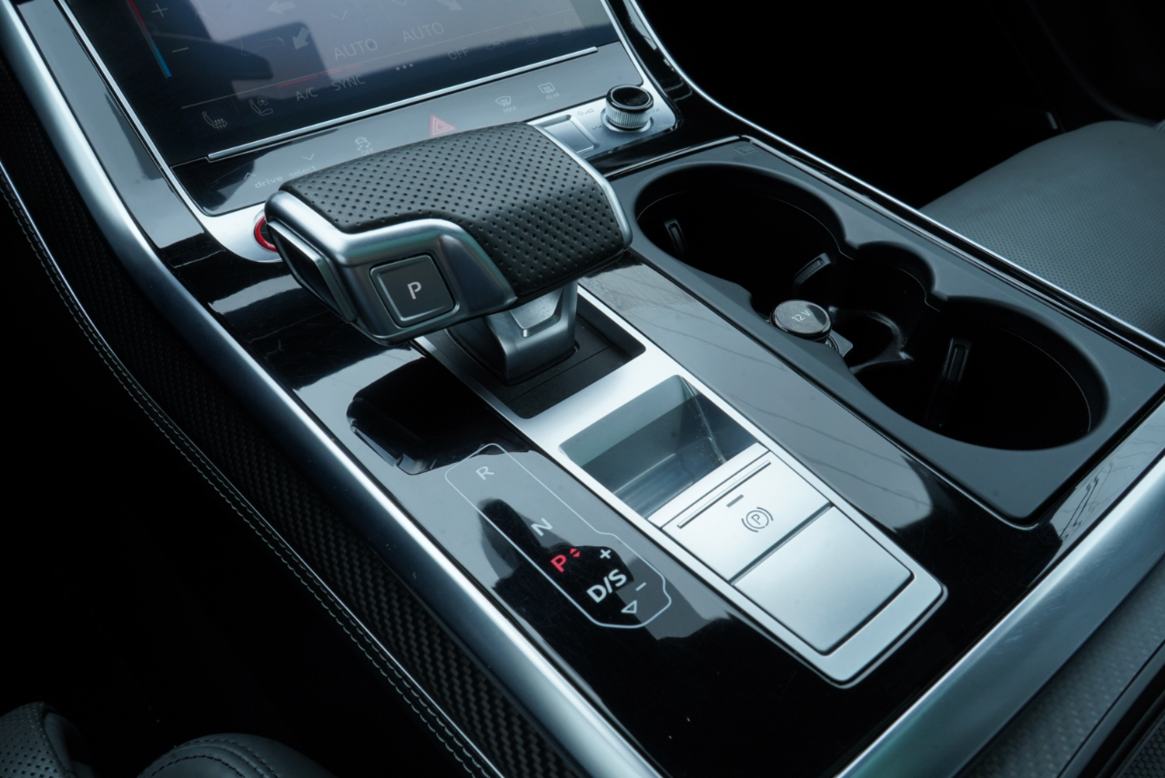Audi SQ7 Premium Plus 4.0 TFSI quattro 2025