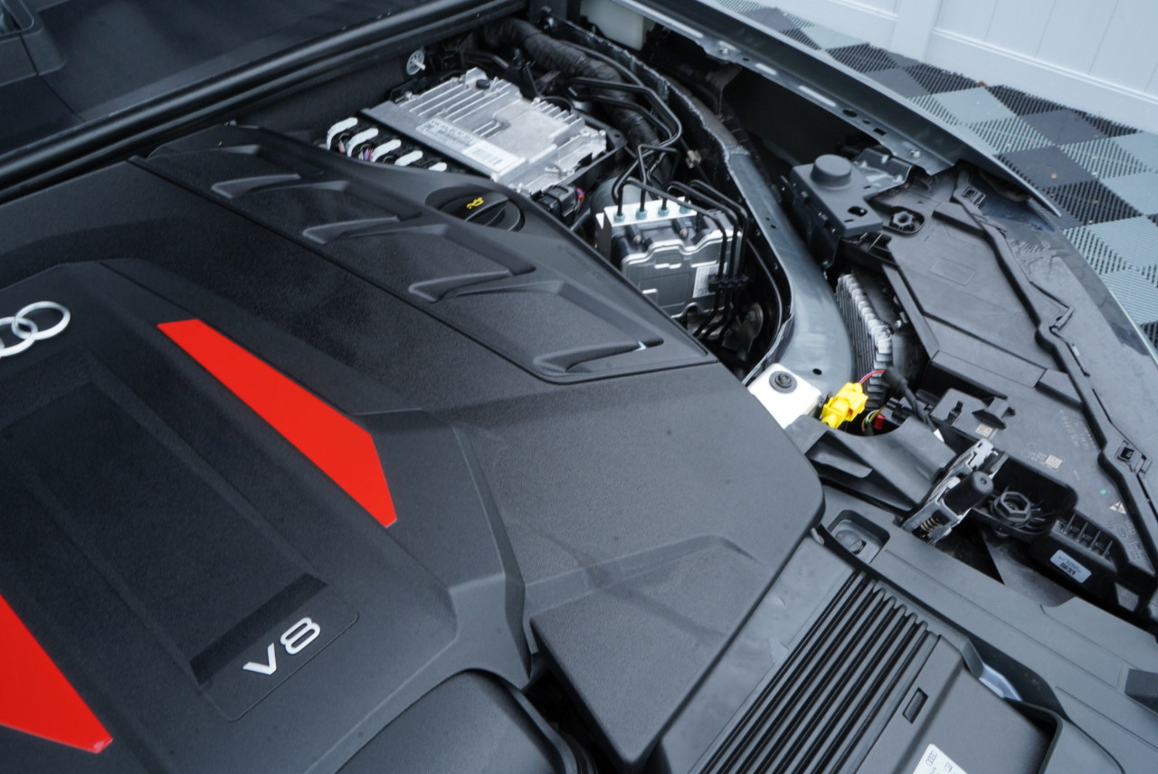 Audi SQ7 Premium Plus 4.0 TFSI quattro 2025
