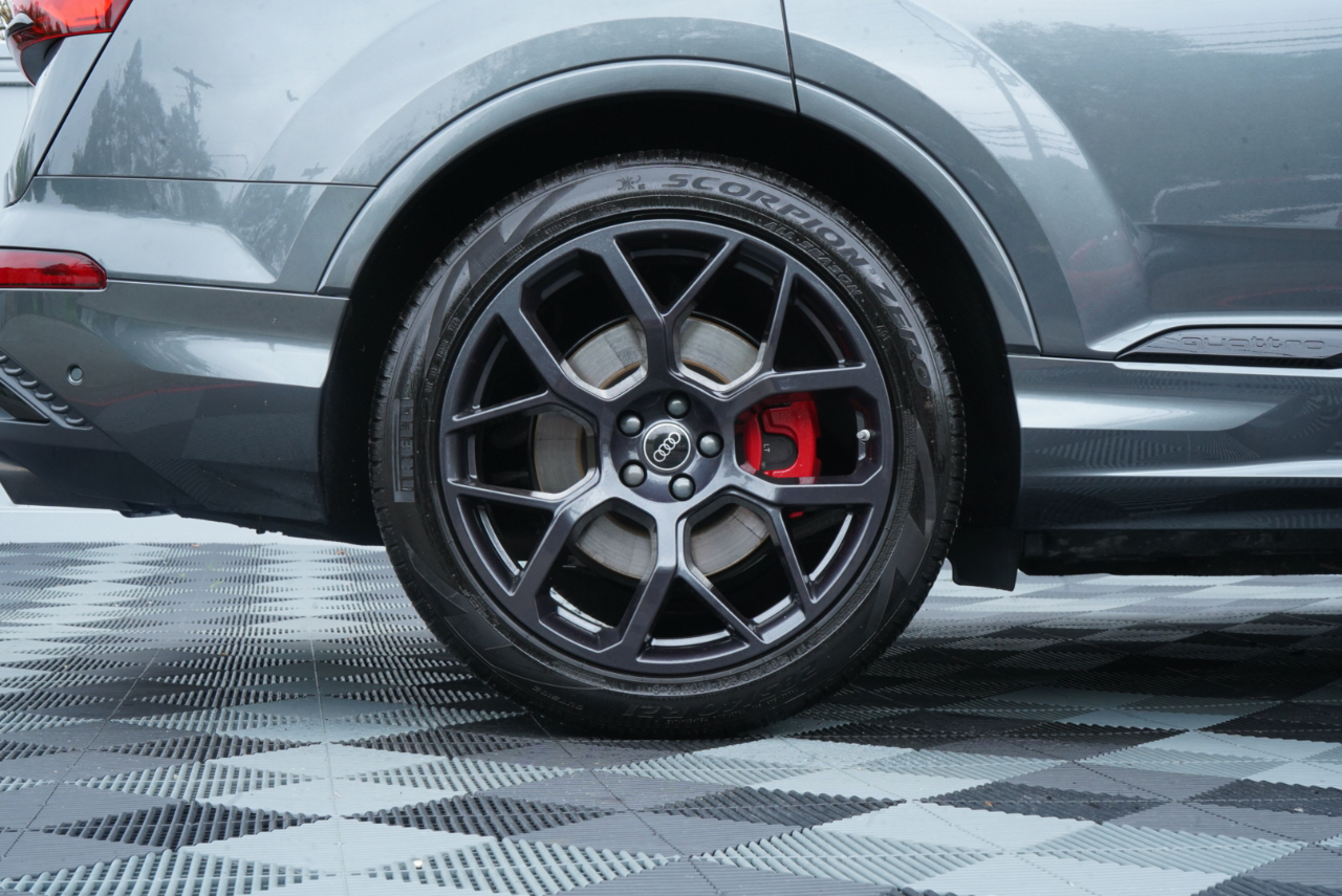 Audi SQ7 Premium Plus 4.0 TFSI quattro 2025