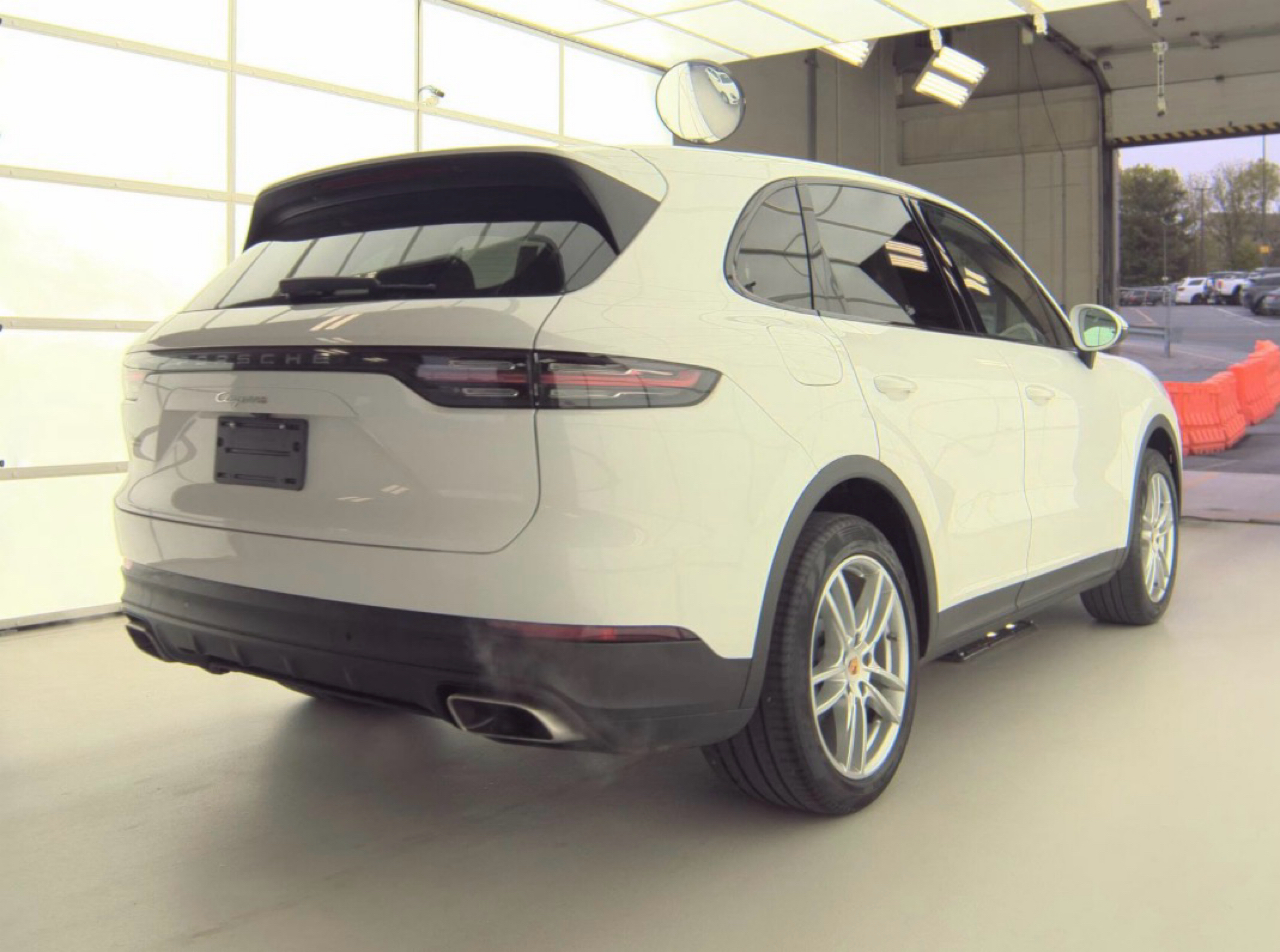 Porsche Cayenne AWD 2020