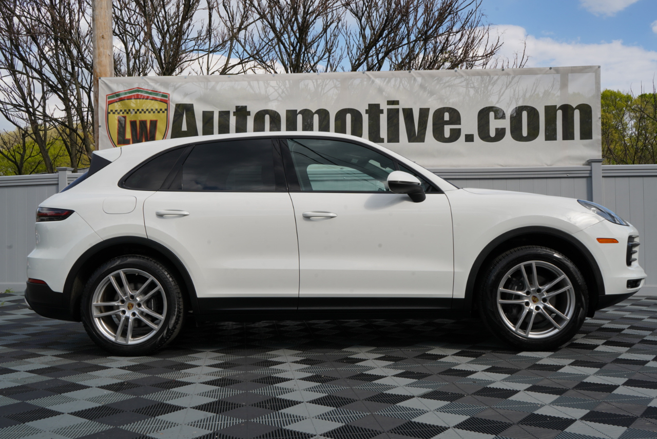 Porsche Cayenne AWD 2020