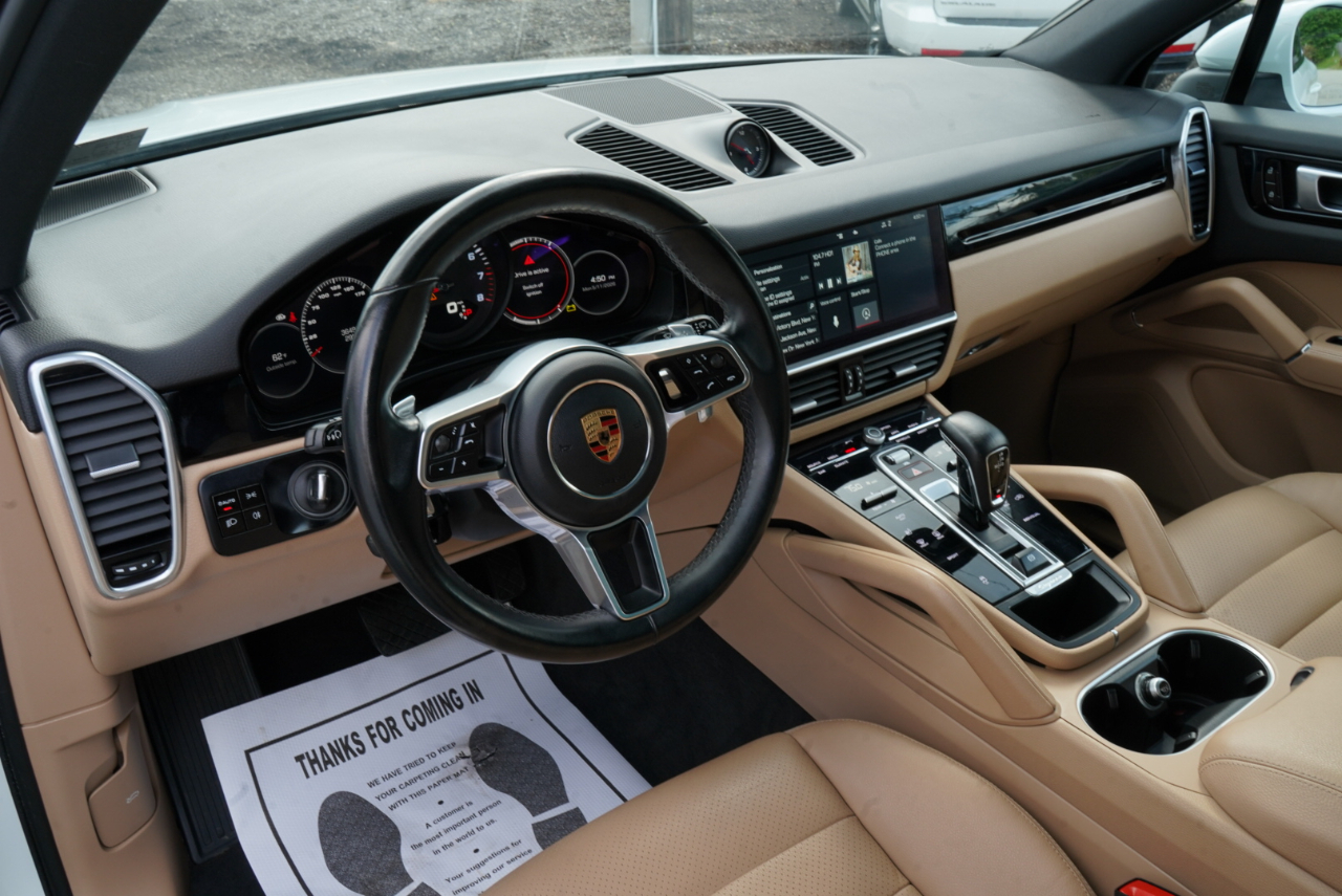 Porsche Cayenne AWD 2020