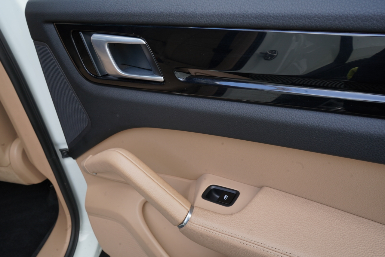 Porsche Cayenne AWD 2020
